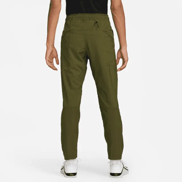 Nike A.P.S. Men's Dri-FIT ADV Woven Versatile Pants