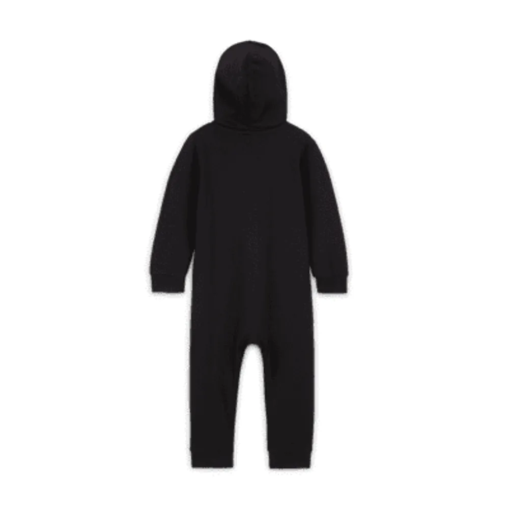 Nike Sportswear Club Hooded Coverall Baby (12-24M) Coverall. Nike.com
