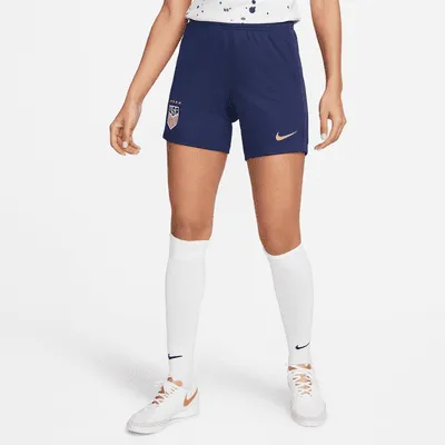 U.S. 2022/23 Stadium Home Women's Nike Dri-FIT Soccer Shorts. Nike.com