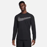 Nike Men's Dri-FIT Long-Sleeve Fitness T-Shirt. Nike.com