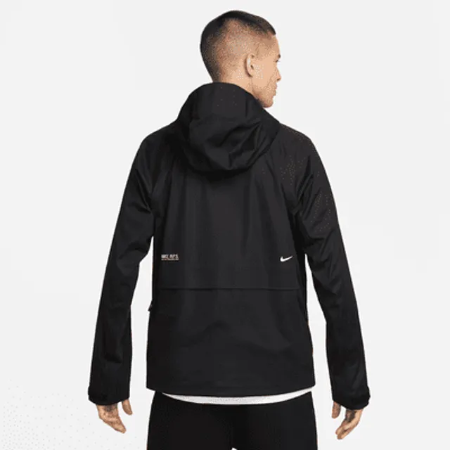 Nike Track Club Men's Storm-FIT Running Jacket