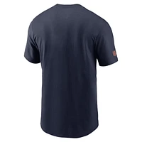 Denver Broncos Sideline Team Issue Men's Nike Dri-FIT NFL T-Shirt. Nike.com