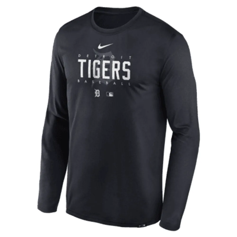 Nike Dri-FIT Legend Men's Long-Sleeve Fitness Top