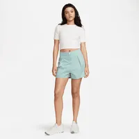 Nike Sportswear Essential Women's Crop T-Shirt. Nike.com