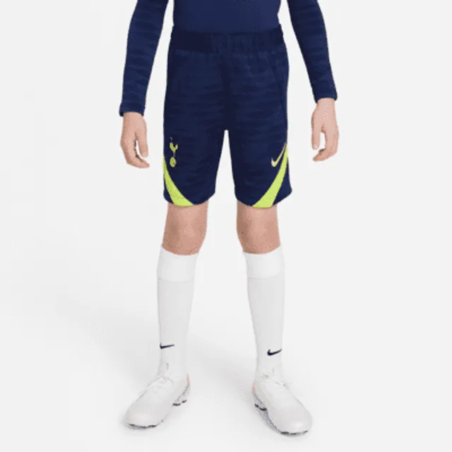 tottenham shorts nike