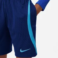 England Strike Big Kids' Nike Dri-FIT Knit Soccer Shorts. Nike.com