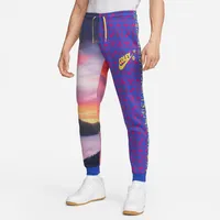 Coley's Nike Sportswear x Doernbecher Freestyle Women's Fleece Pants. Nike.com