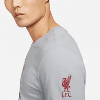 Liverpool FC Men's Nike Soccer T-Shirt. Nike.com