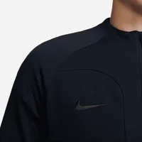 FC Barcelona Academy Pro Men's Anthem Soccer Jacket. Nike.com