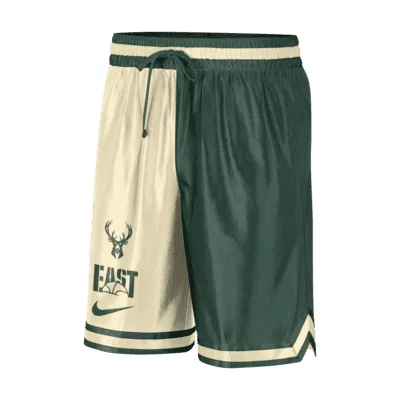 Nike Men's Boston Celtics Courtside NBA Graphic Shorts