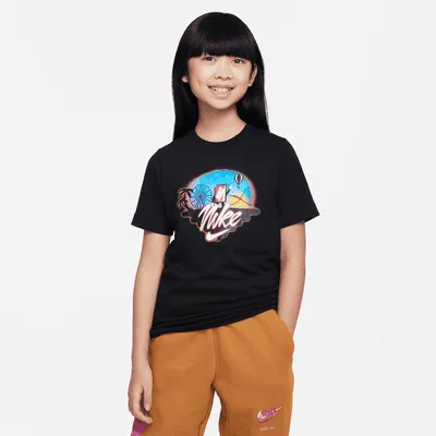 Nike Sportswear Big Kids' T-Shirt. Nike.com