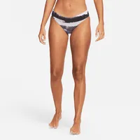 Nike Adventure Women's Scoop Bikini Bottom. Nike.com