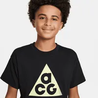 Nike ACG Big Kids' T-Shirt. Nike.com