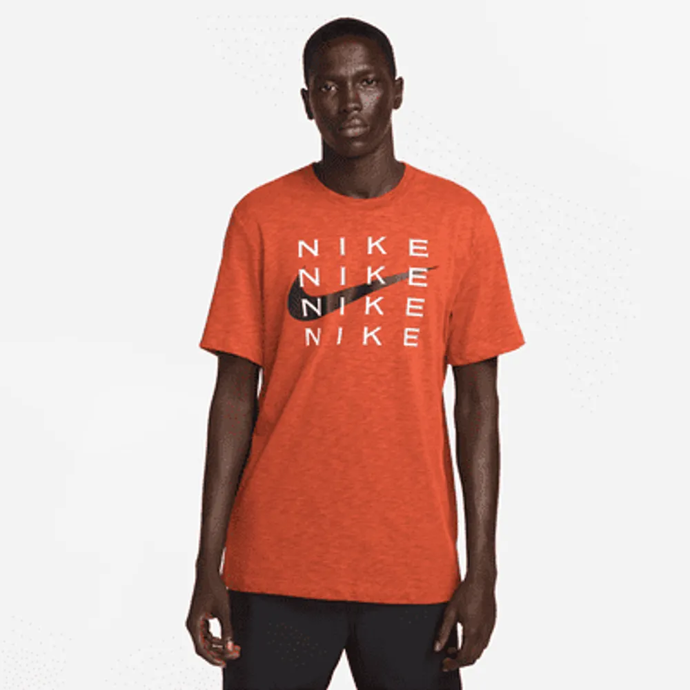 Nike Dri-FIT Sport Clash Men's Training T-Shirt