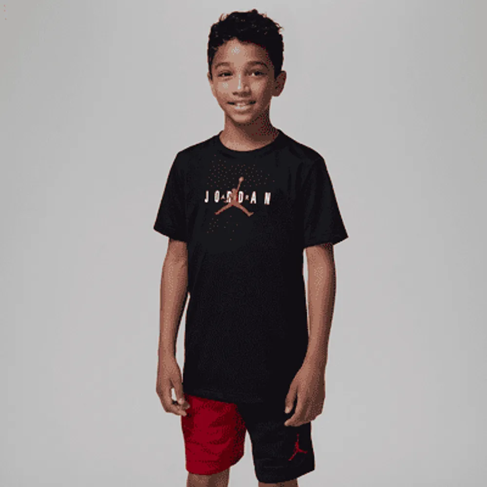 Jordan Jumpman Sustainable Graphic Tee Big Kids' T-Shirt. Nike.com