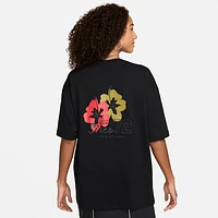 Nike Sportswear Women's Oversized T-Shirt. Nike.com