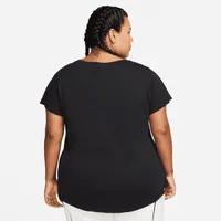 Nike Sportswear Women's T-Shirt (Plus Size). Nike.com