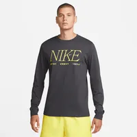 Nike Sportswear Men's Long-Sleeve T-Shirt. Nike.com