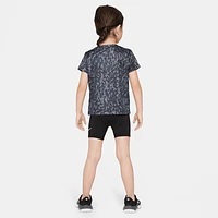 Nike Dri-FIT Veneer Toddler Bike Shorts Set. Nike.com