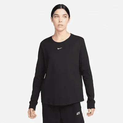 Nike Sportswear Premium Essentials Women's Long-Sleeve T-Shirt. Nike.com