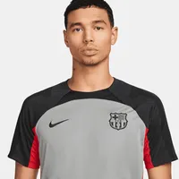 FC Barcelona Strike Men's Nike Dri-FIT Short-Sleeve Soccer Top. Nike.com