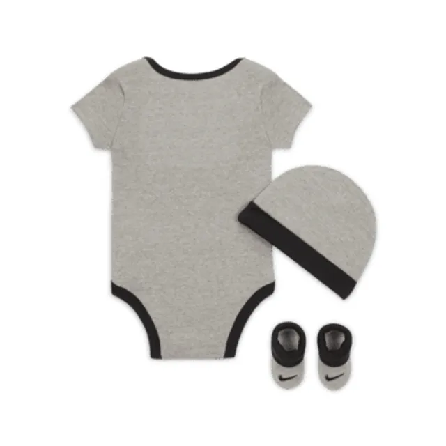 Nike Baby (6-12M) Bodysuit, Hat and Booties Box Set