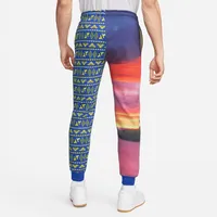 Coley's Nike Sportswear x Doernbecher Freestyle Women's Fleece Pants. Nike.com