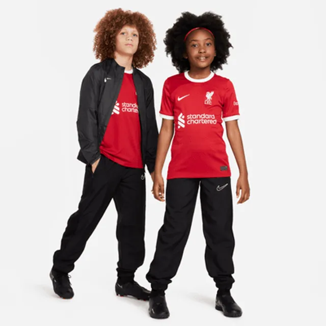 Liverpool FC 2021/22 Stadium Home Big Kids' Soccer Jersey.