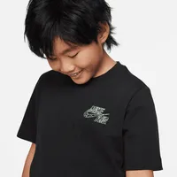 Nike Sportswear Big Kids' T-Shirt. Nike.com