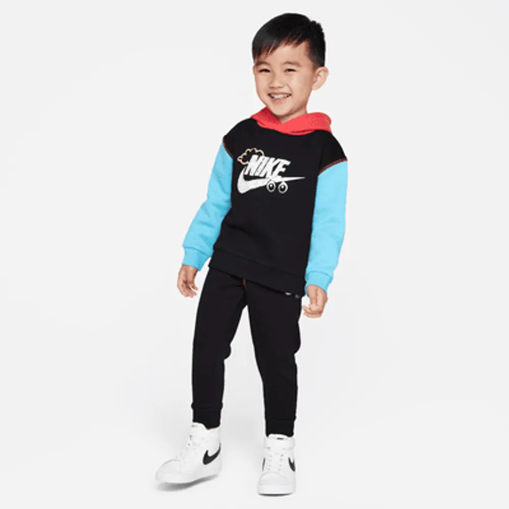Nike Pullover Hoodie and Pants Set Toddler 2-Piece Set. Nike.com
