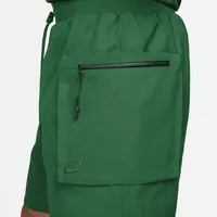 Nike Sportswear Tech Pack Men's Woven Utility Shorts. Nike.com