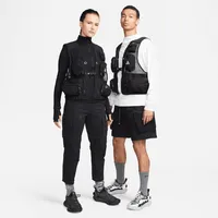 Nike ACG Buttles Vest. Nike.com