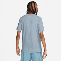 Nike Sportswear Men's T-Shirt. Nike.com