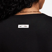 Nike Sportswear Phoenix Fleece Women's Oversized Cropped Crew-Neck Sweatshirt. Nike.com