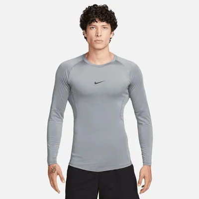 Nike Pro Men's Dri-FIT Tight Long-Sleeve Fitness Top. Nike.com