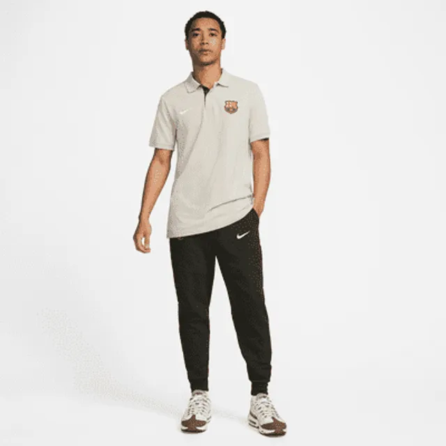 The Nike Polo Men's Dri-FIT Polo.