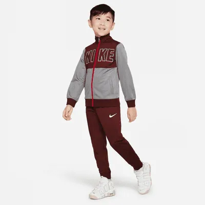 Nike Sportswear Tricot Set Little Kids' Tracksuit. Nike.com