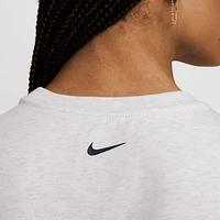 Nike Sportswear Chill Knit Women's Cropped T-Shirt. Nike.com