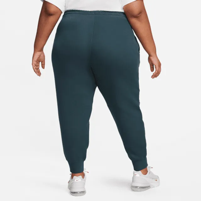Nike Sportswear Club Fleece Women's Mid-Rise Wide-Leg Sweatpants (Plus Size).  Nike.com