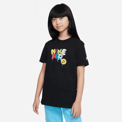 Nike Sportswear Big Kids' T-Shirt. Nike.com