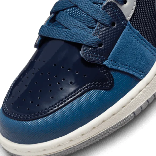 Air Jordan 1 Mid SE Craft Big Kids' Shoes