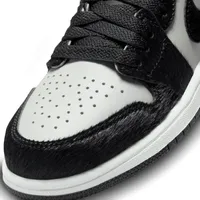 Jordan 1 Retro High Little Kids' Shoes. Nike.com