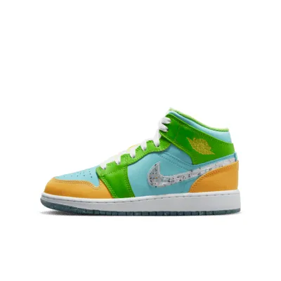 Air Jordan 1 Mid SE Big Kids' Shoes