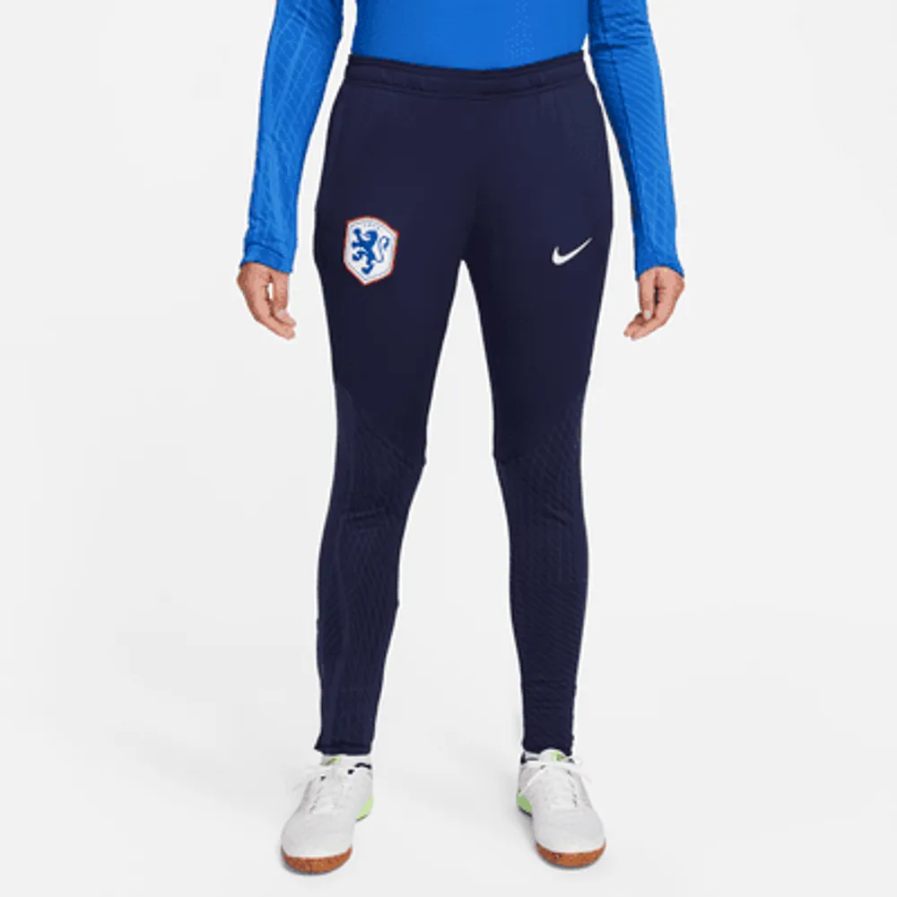 Netherlands Strike Men's Nike Dri-FIT Soccer Pants.