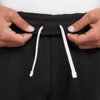 Nike Club Fleece Men's Cropped Pants. Nike.com