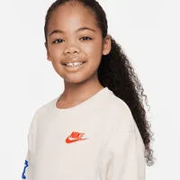 Nike XO Swoosh Crew Toddler Top. Nike.com