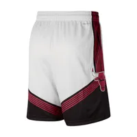 Chicago Bulls City Edition Men's Nike Dri-FIT NBA Swingman Shorts. Nike.com