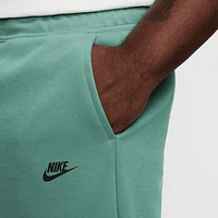 Nike Sportswear Tech Fleece Men's Shorts. Nike.com