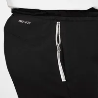 Nike Dri-FIT Swoosh Fly Standard Issue Women's Basketball Pants (Plus Size). Nike.com