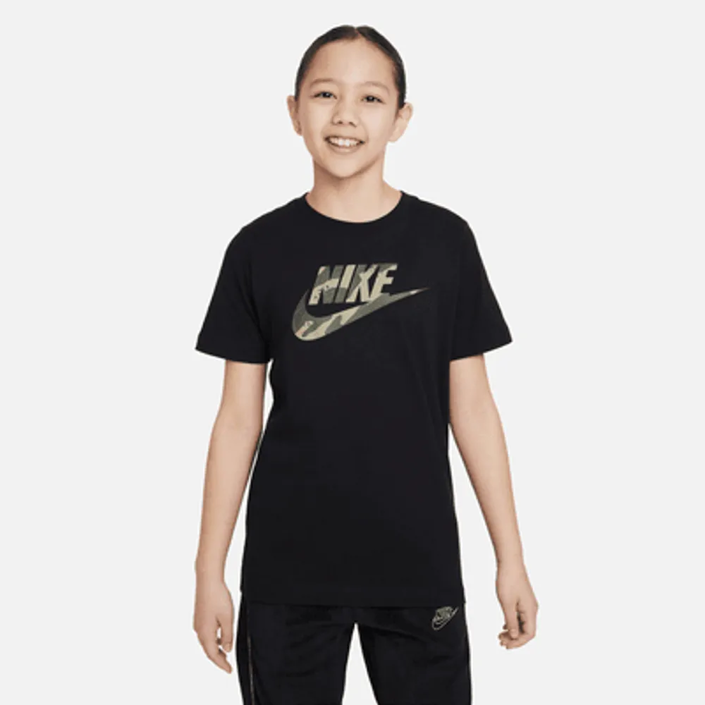 Nike Sportswear Big Kids' T-Shirt. Nike.com